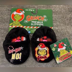 Grinch Pre-Walk Size 4 House Slippers.